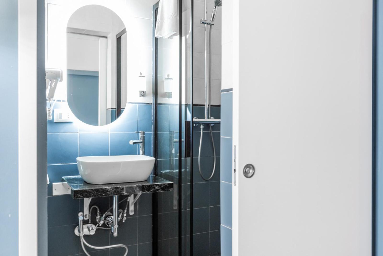 Modi Hotel Livorno Esterno foto