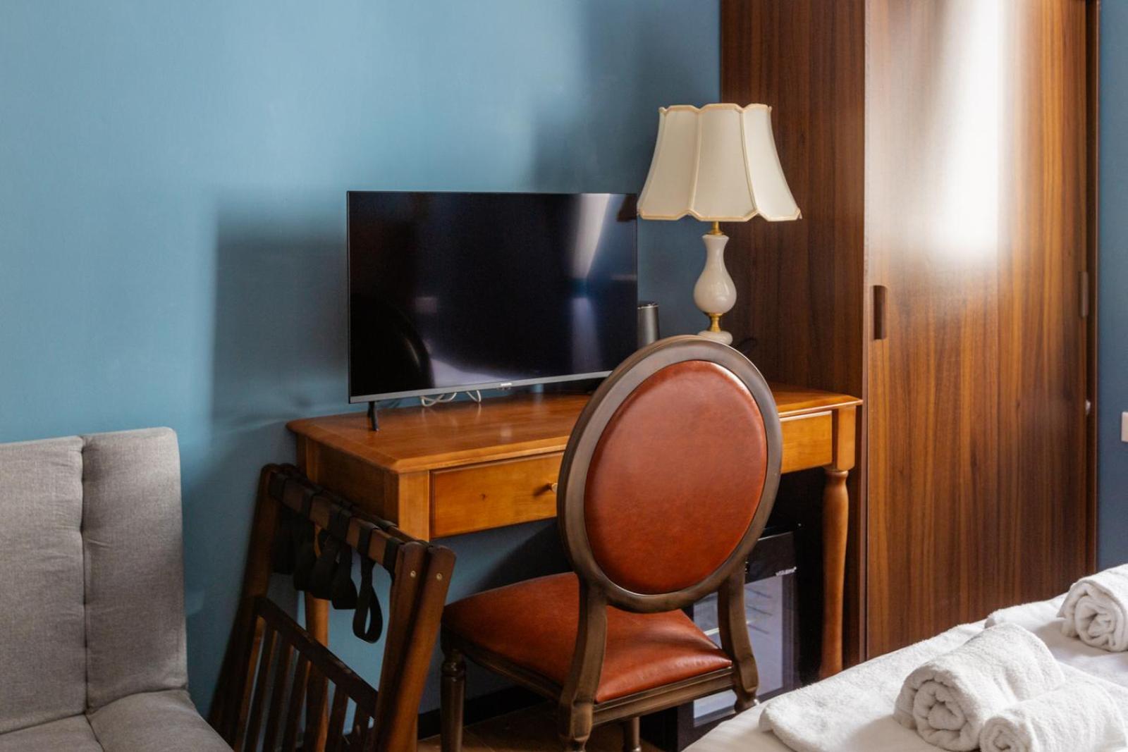 Modi Hotel Livorno Esterno foto