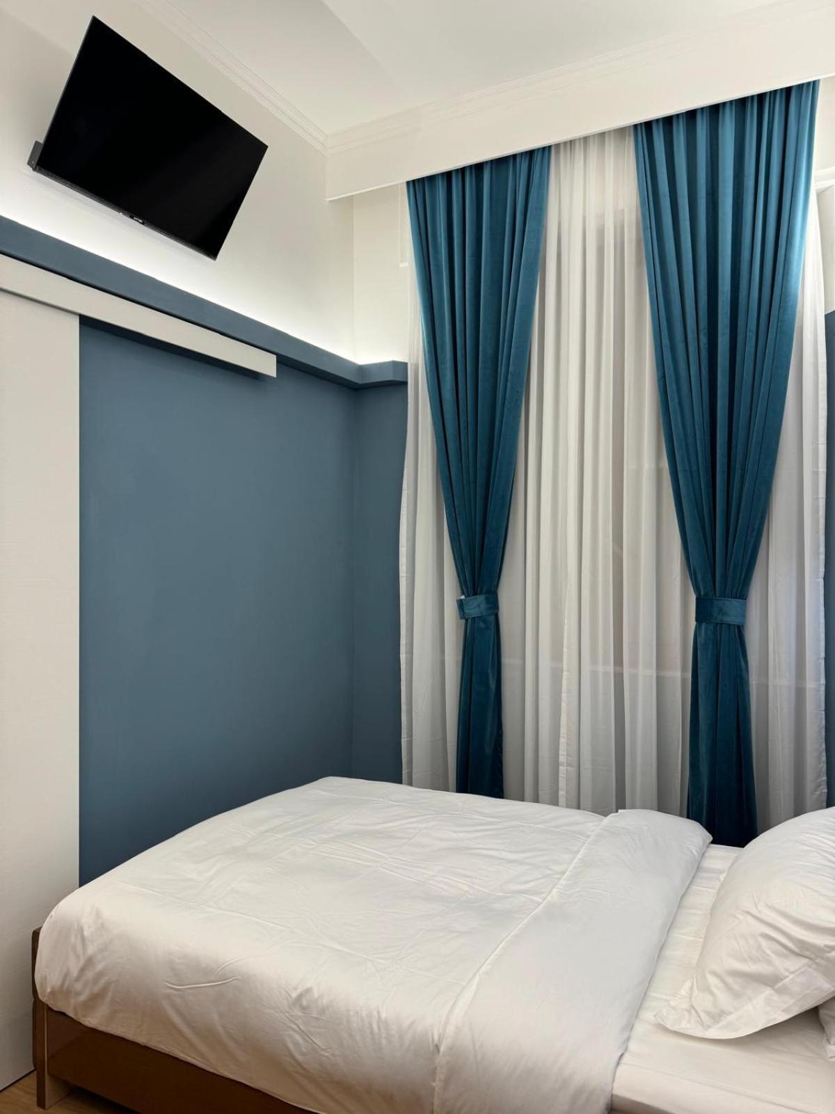 Modi Hotel Livorno Esterno foto